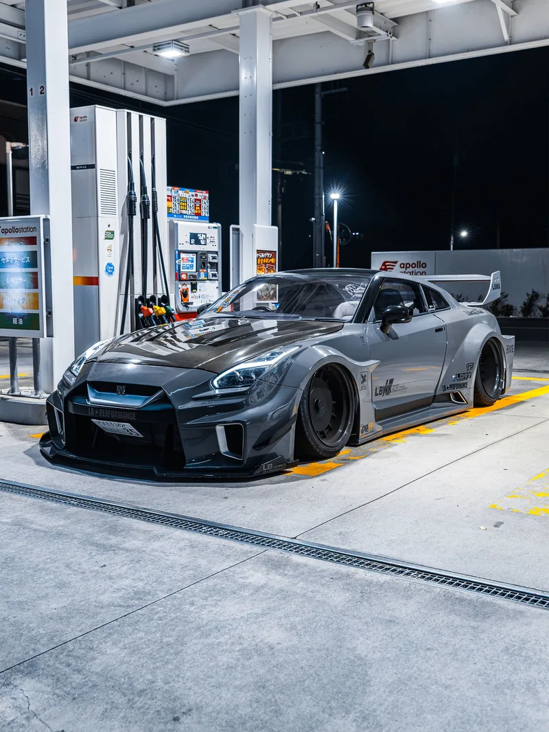 HIVE R35 GT-R in Japan